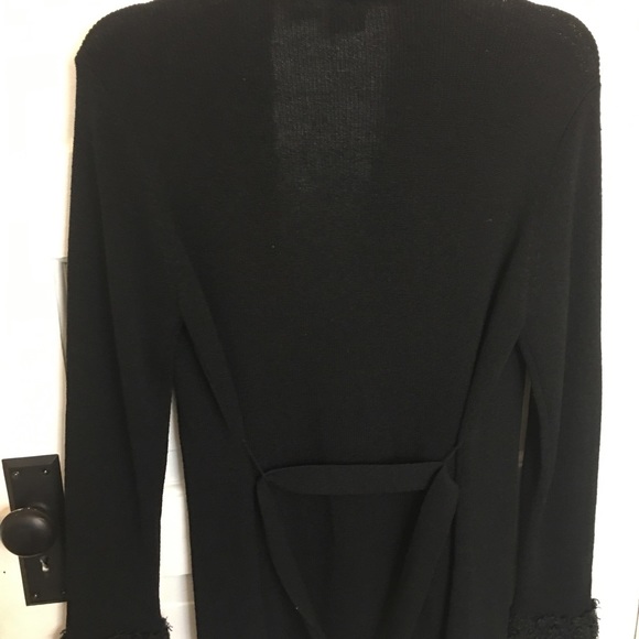 BLACK SWEATER - Picture 4 of 8